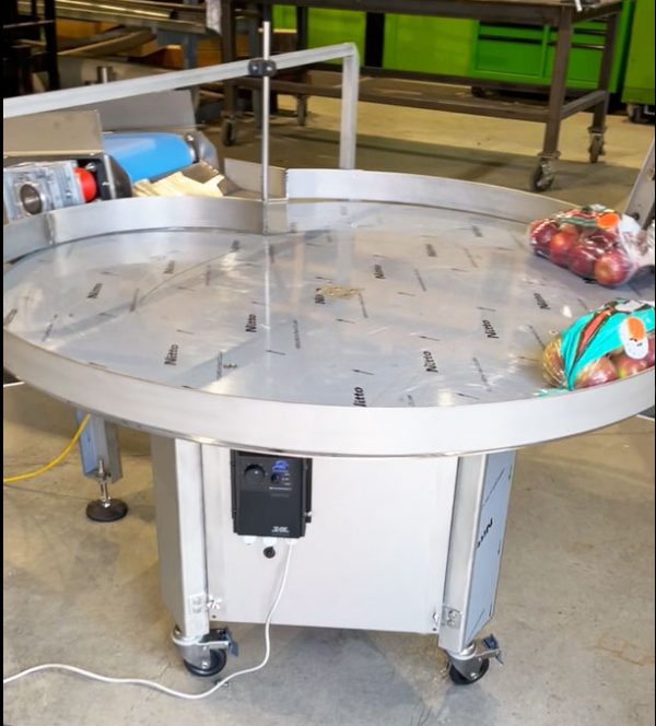 Turntable - Image 2